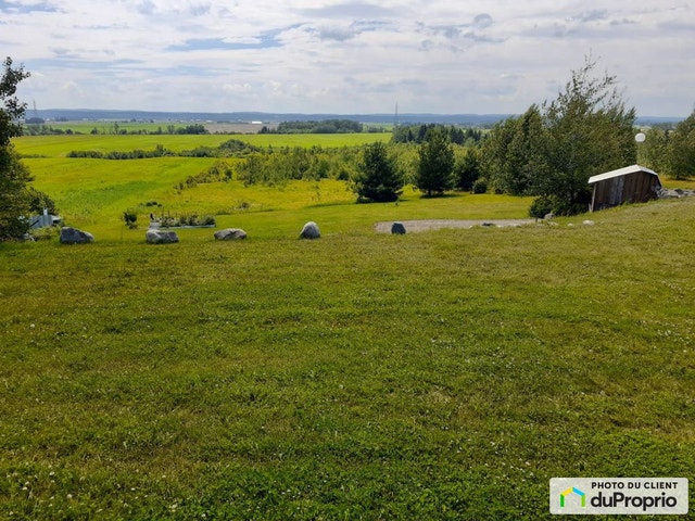 $500,000 - Residential Lot for sale in St-Felicien — photo 1
