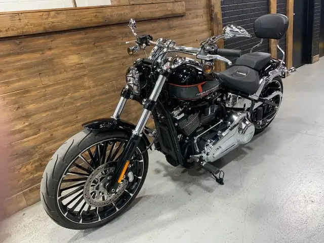 2024 Harley-Davidson Breakout 117 in Street, Cruisers & Choppers in Oshawa / Durham Region - Image 17