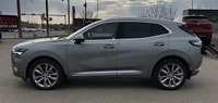 Welcome to Capital GMC! Check out this vehicle's pictures, features, options and specs, and let us k... (image 1)