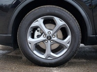 Practically Brand New: 2025 Ford Escape ST-Line AWD Only 7,104 km! Overview Why wait for a brand new... (image 8)