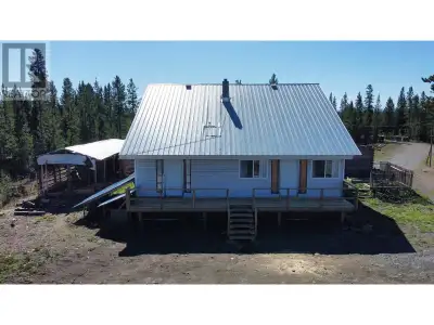 Welcome to Anahim lake and this hobby farm that is just waiting for its new owner! This nicely updat...