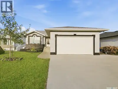 Rare opportunity in Highland. Homes in this sought after subdivision do not come along often. Highla...