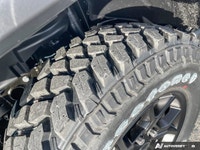 This Jeep Gladiator boasts a Regular Unleaded V-6 3.6 L/220 engine powering this Automatic transmiss... (image 9)