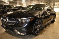 This Mercedes-Benz C300W4 has a dependable Intercooled Turbo Gas/Electric I-4 2.0 L/122 engine power... (image 3)