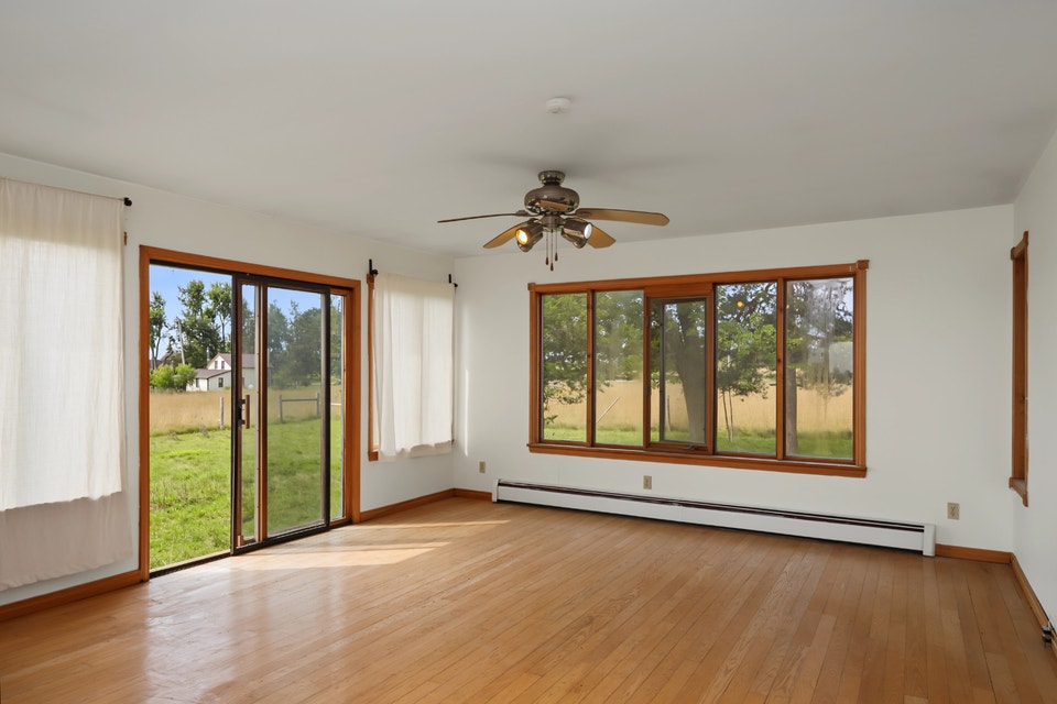 4-Bedroom Farmhouse for Rent – 357 Kings Wharf Road, Dunsford 3