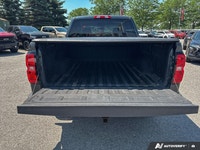 Aluminum Wheels, Touch Screen, EZ-Lift Tailgate, Remote Keyless Entry, Cruise Control! This 2018 Che... (image 9)