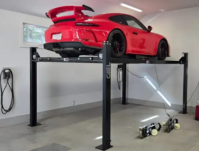 New CAEL 4-Post Parking Storage Lift 9k/10k Capacity in Other Parts & Accessories in Whitehorse - Image 4