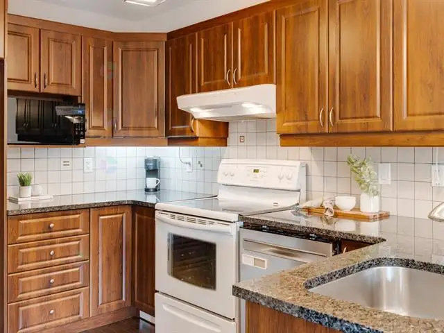 19 Imp. du Pampéro Gatineau (Hull), Quebec62864387406209124
