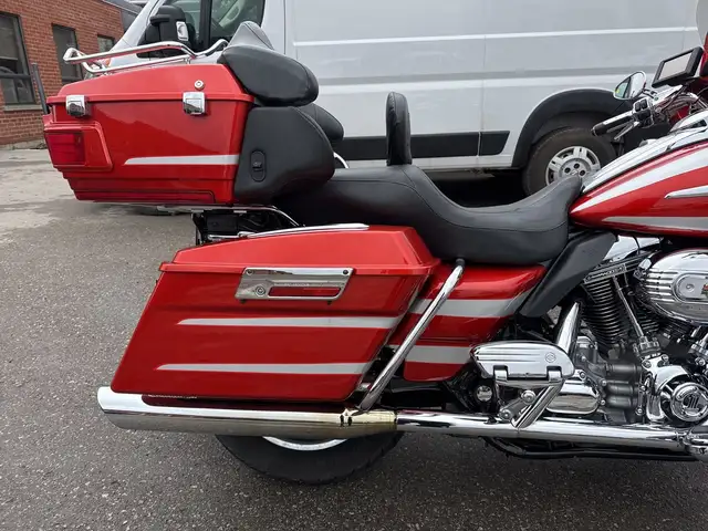 2008 Harley-Davidson CVO Electra Glide Ultra ~ ULTRA CVO ~ 110CI in Sport Touring in City of Toronto - Image 12