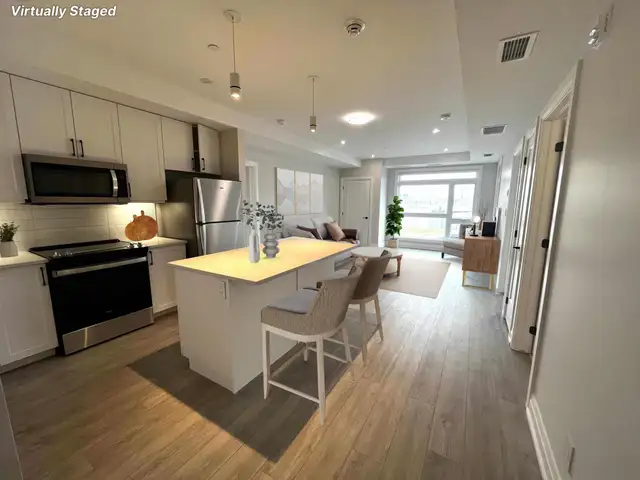 Venetian Harbours for lease ~ Executive Point Edward Living! in Long Term Rentals in Sarnia - Image 7