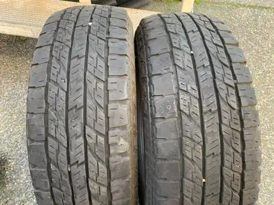 a nice pair of heavy duty all terrain yokohama tires in good shape (2 TIRES ONLY) size LT 275 70 18...