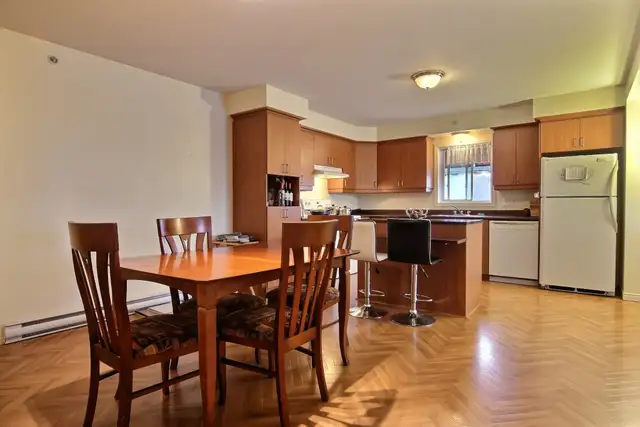 4 1/2, 17025 boul. Henri-Bourassa CHARLESBOURG - 1er MAI 2026 in Long Term Rentals in Québec City - Image 2