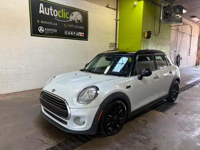 2018 MINI 5 Door Cooper FWD