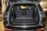 This Jeep Grand Cherokee L has a powerful Regular Unleaded V-6 3.6 L/220 engine powering this Automa... (image 7)
