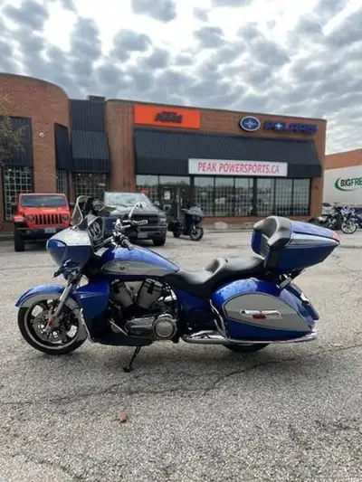 2014 Victory Motorcycles Cross Country Tour Two-Tone Sonic Blue, View more