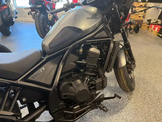 2026 HONDA MC Rebel 1100 Touring DCT-Black Ask us about Extended in Street, Cruisers & Choppers in Canada - Image 8