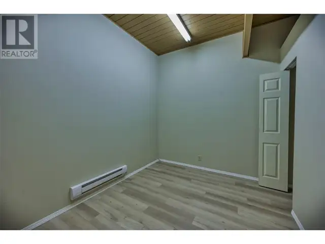 8143 MAIN Street Osoyoos, British Columbia in Commercial & Office Space for Sale in Penticton - Image 16