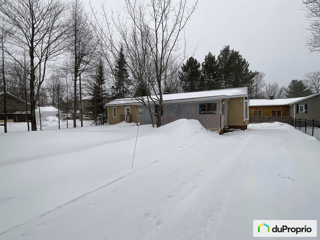$175,000 - Mobile home for sale in St-Apollinaire — photo 1