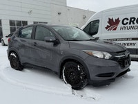 Crowfoot Hyundai, AMVIC Licensed Dealer Mileage 160,723 km Zip around Calgary and conquer your daily... (image 2)