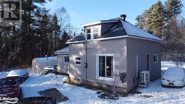 10 HALLS Road W Sundridge, Ontario in Houses for Sale in Muskoka