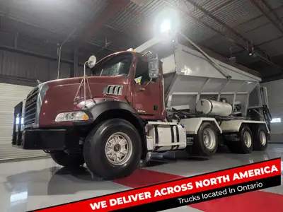 ***Click below for the video of this truck*** Soil King Can American Stone Spreader XL19, Hetronic C...