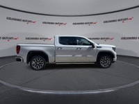 // ACCIDENT FREE!! // Meet the 2023 GMC Sierra 1500 Denali Crew Cab 4wd, now available at Haldimand... (image 8)
