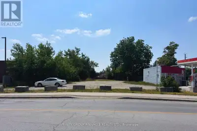 Opportunity awaits with this mixed-use vacant, fully serviced lot with versatile MRC (mixed resident...