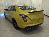 Value Market Pricing, 14 Speakers, Adaptive suspension, Apple CarPlay/Android Auto, Bose Premium Sur... (image 5)