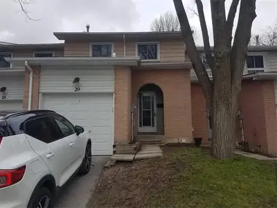 4 rooms to rent by Georgian college- July 1 / 2025