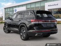 This Volkswagen Atlas delivers a Intercooled Turbo Regular Unleaded I-4 2.0 L/121 engine powering th... (image 4)
