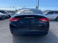 Zoomer Auto 2015 Chrysler 200 LX Clean Carfax (No accidents) has blue tooth, power window, power loc... (image 4)