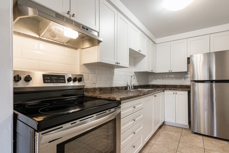 Churchill Townhomes - Townhouse (3 bedroom) available at 90 Chur 5