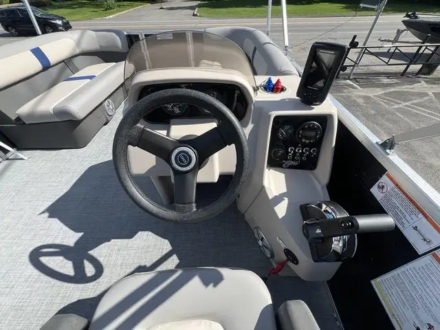 2024 Princecraft JAZZ 17 **EMBARCATION JAMAIS UTILISEE!!** in Powerboats & Motorboats in Laval / North Shore - Image 17