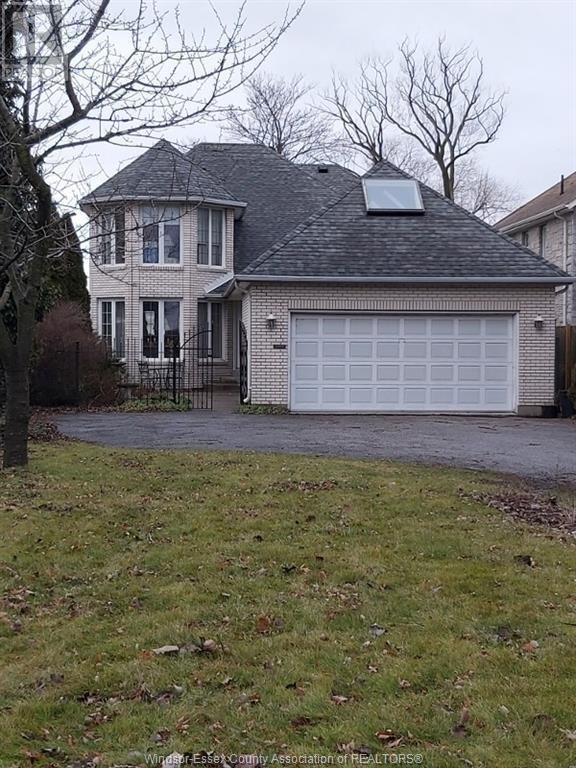 11014 RIVERSIDE DRIVE East Windsor, Ontario Houses for Sale Windsor