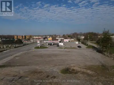 Discover an outstanding development opportunity in a prime location. This property includes Site Pla...