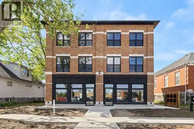 $10 K Build-Out Incentive! Welcome to the Charleston Manor. Located steps from Talbot St. in beautif...