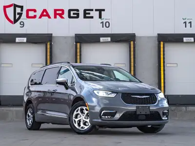 CARGET AUTOMOTIVE is thrilled to offer this 2023 Chrysler Pacifica Limited, a premium family minivan...