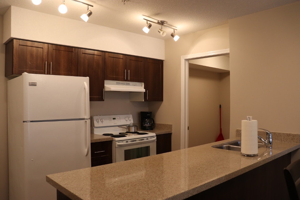 Eaglemont Manor - Fabulous 2 Bedroom Apartment Apartment for Ren 5