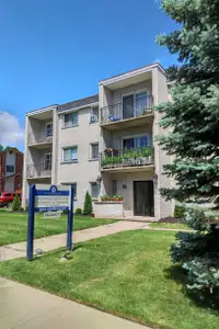 Upgraded 1BR Apartment at Westwood Gardens in Kitchener