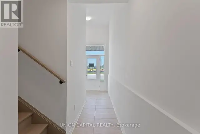 11437 Leslie Street Richmond Hill, Ontario, photo 4 of 4