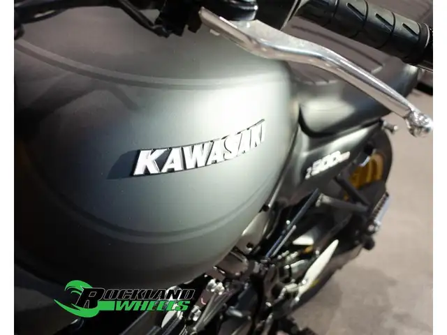 2025 Kawasaki Z900RS SE in Sport Touring in Ottawa - Image 7