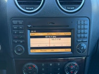 PLEASE NOTE: Any finance deals will have a $1,000 finance fee added to the sales price. 2011 Mercede... (image 9)