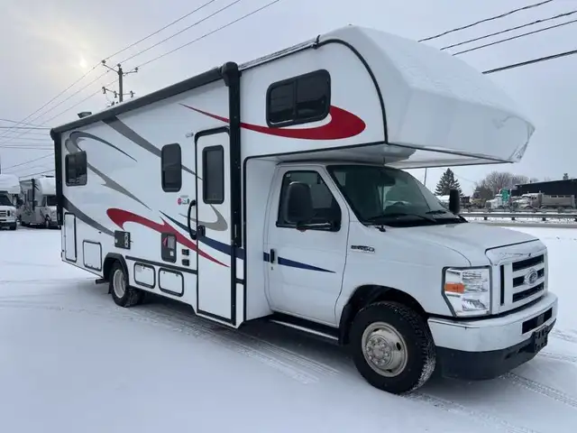 2023 Forester 2501 CD in RVs & Motorhomes in Laval / North Shore - Image 3