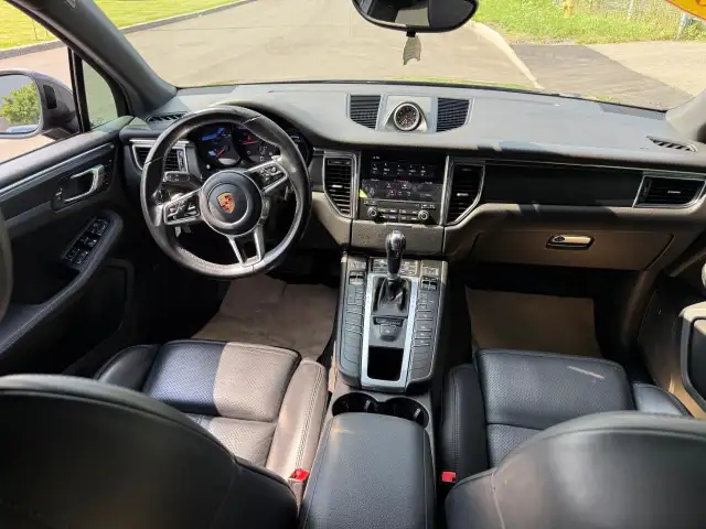 2018 Porsche Macan TURBO, PANO ROOF, NAV, BOSE AUDIO, HEATED SEA in Cars & Trucks in Ottawa - Image 13
