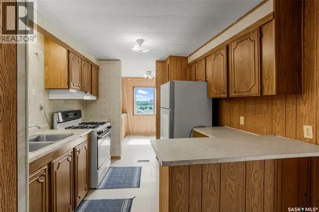 104 1st AVENUE E Landis, Saskatchewan in Houses for Sale in Saskatoon - Image 7