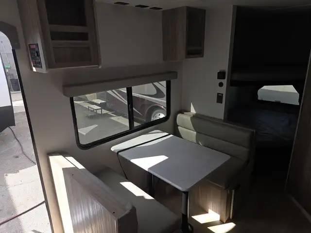 2025 Winnebago Access 18DBH in Travel Trailers & Campers in Penticton - Image 8