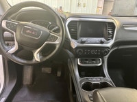 Engine: V6 Cylinder Engine 3.6L Safety Equipment HD Rear Vision Camera Rear Cross Traffic Alert Lane... (image 6)