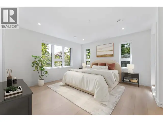 842 ST. DENIS AVENUE North Vancouver, British Columbia in Condos for Sale in North Shore - Image 13