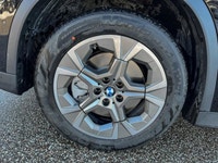 This BMW X1 boasts a Intercooled Turbo Premium Unleaded I-4 2.0 L/122 engine powering this Automatic... (image 9)