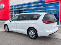 No Accidents, Clean Carfax Report - The 2024 Chrysler Pacifica Touring-L is expertly crafted for fam... (image 3)